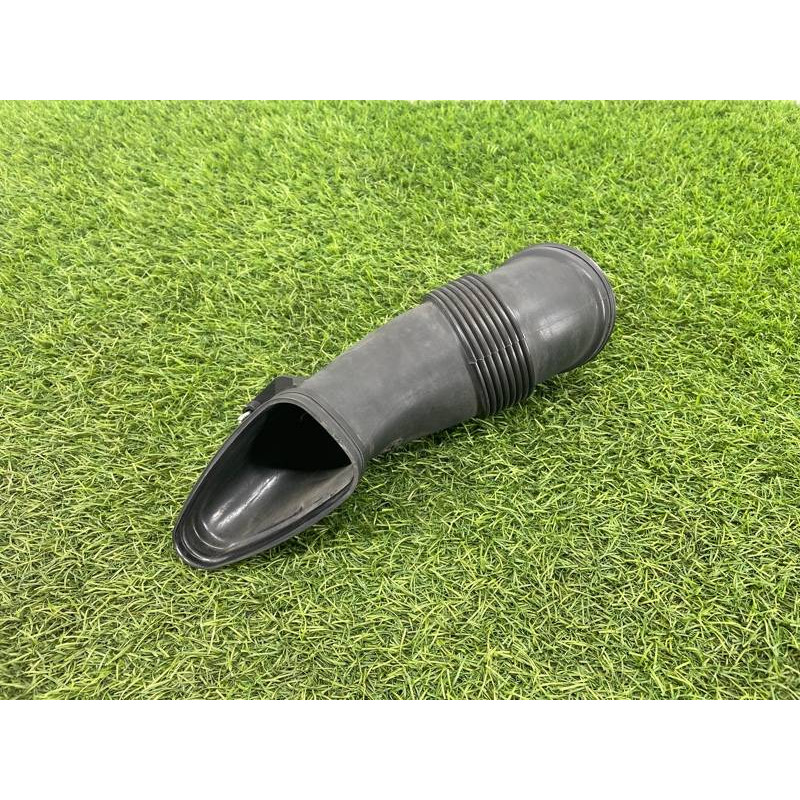 Патрубок воздушного фильтра (впускная система) AUDI A8 D4 2011 4,2 4H0129509C