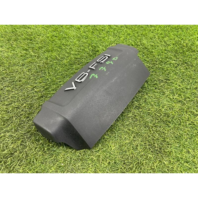 Декоративная крышка двигателя (двигатель и элементы) Audi Q5 8R 2012 3.2 CALB 06E103925F