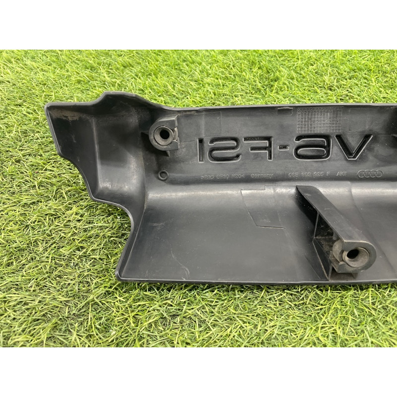 Декоративная крышка двигателя (двигатель и элементы) Audi Q5 8R 2012 3.2 CALB 06E103925F