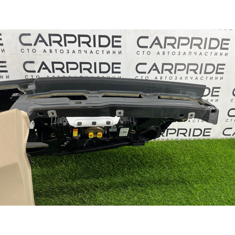 Торпеда (салон) AUDI A4 B9 2017 2.0L 8W1857001KMBX