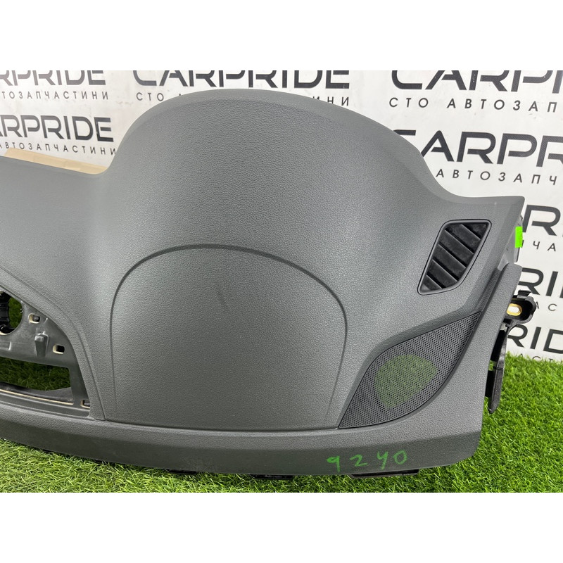 Торпеда (салон) AUDI A4 B9 2017 2.0L 8W1857001KMBX