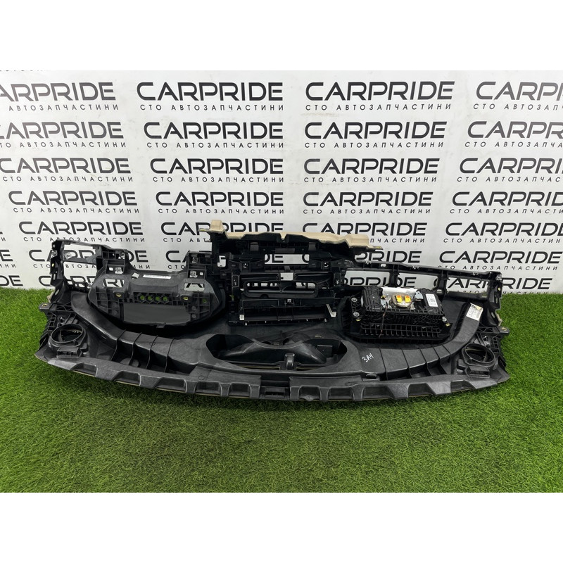 Торпеда (салон) AUDI A4 B9 2017 2.0L 8W1857001KMBX