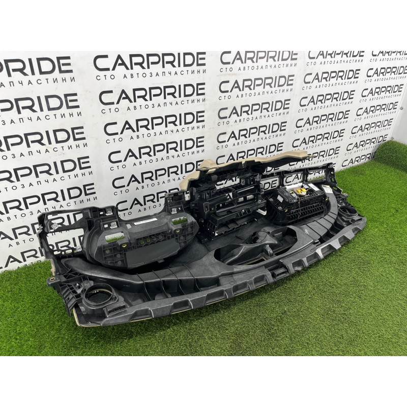 Торпеда (салон) AUDI A4 B9 2017 2.0L 8W1857001KMBX