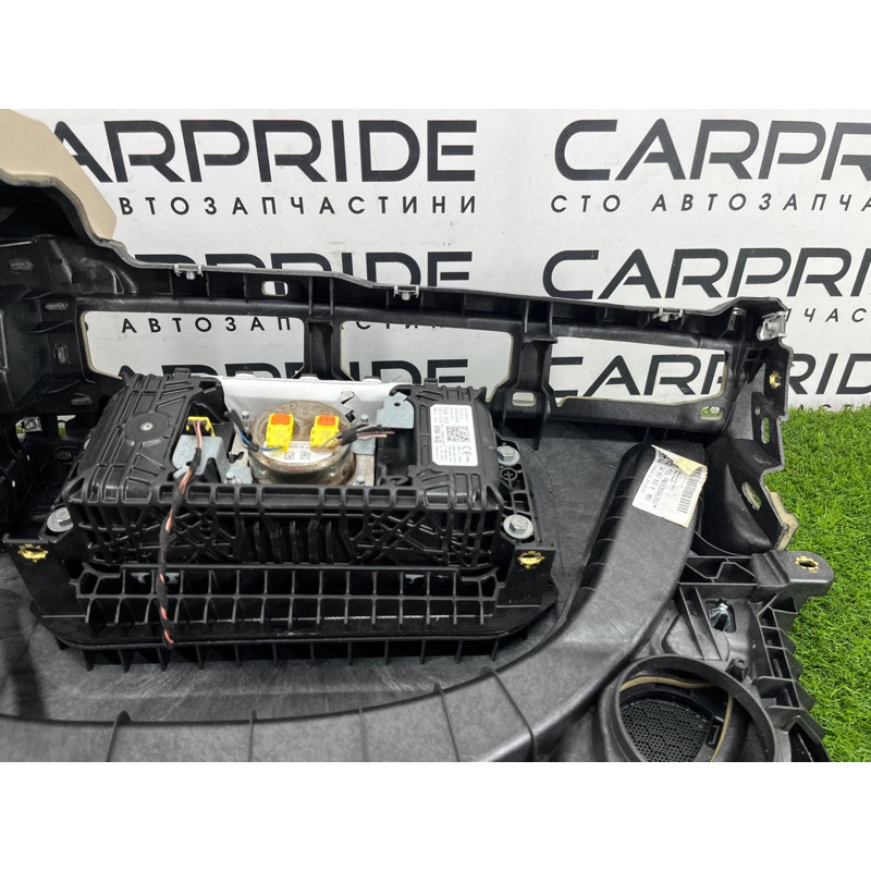 Торпеда (салон) AUDI A4 B9 2017 2.0L 8W1857001KMBX