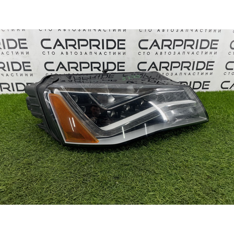 Фара (оптика) AUDI A8 D4 2011 4,2 4H0941030L