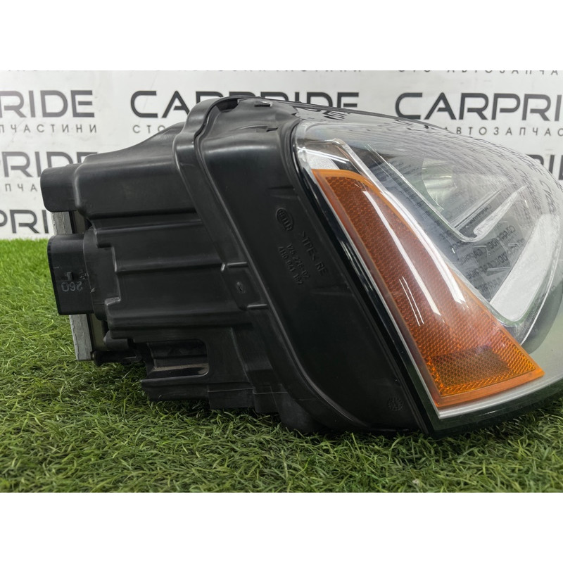 Фара (оптика) AUDI A8 D4 2011 4,2 4H0941030L