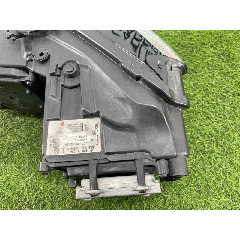 Фара (оптика) AUDI A8 D4 2011 4,2 4H0941030L