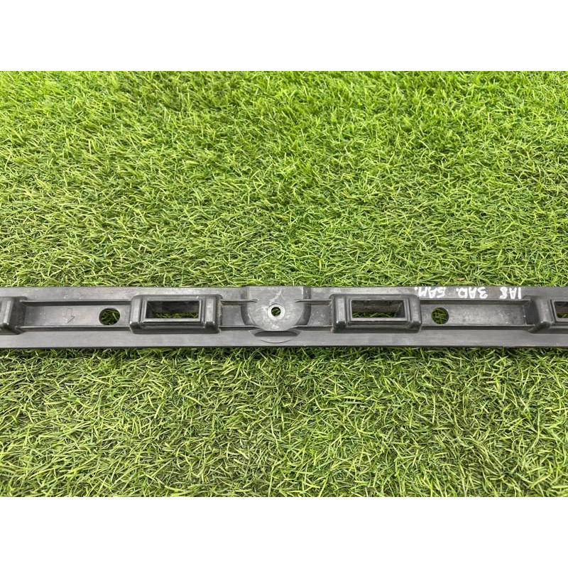 Крепление бампера (кузов и элементы) AUDI A8 D4 2011 4,2 4H0807483