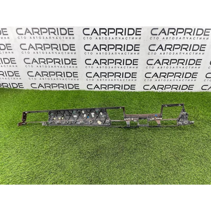 Декоративная накладка торпедо (салон) AUDI A8 D4 2011 4,2 4H1857212A1WV