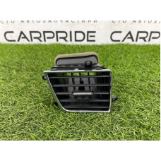 Центральний дефлектор салону