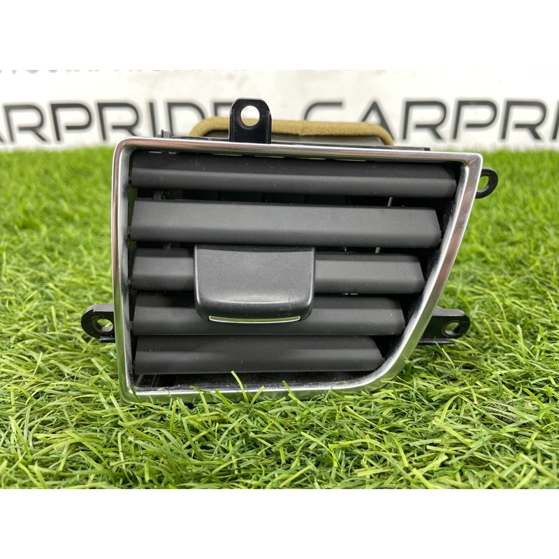 Центральний дефлектор салону (салон) AUDI A8 D4 2011 4,2 4H1820952AWVF