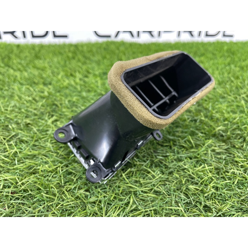 Дефлектор повітроводу (салон) AUDI A8 D4 2011 4,2 4H1820902AWVF