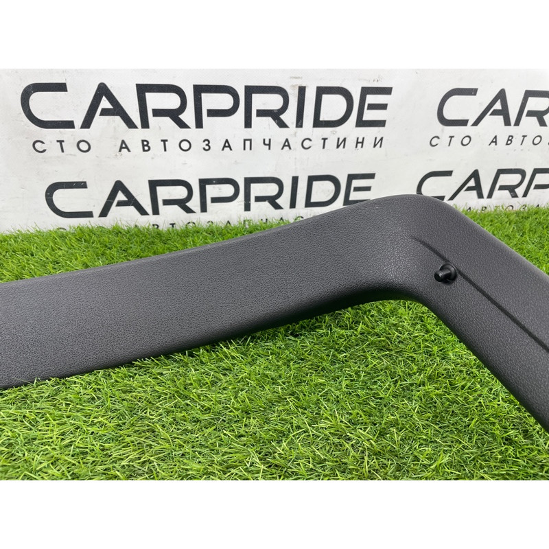 Обшивка крышки багажника (салон) Audi Q5 8R 2012 3.2 CALB 8R0867973A6PS