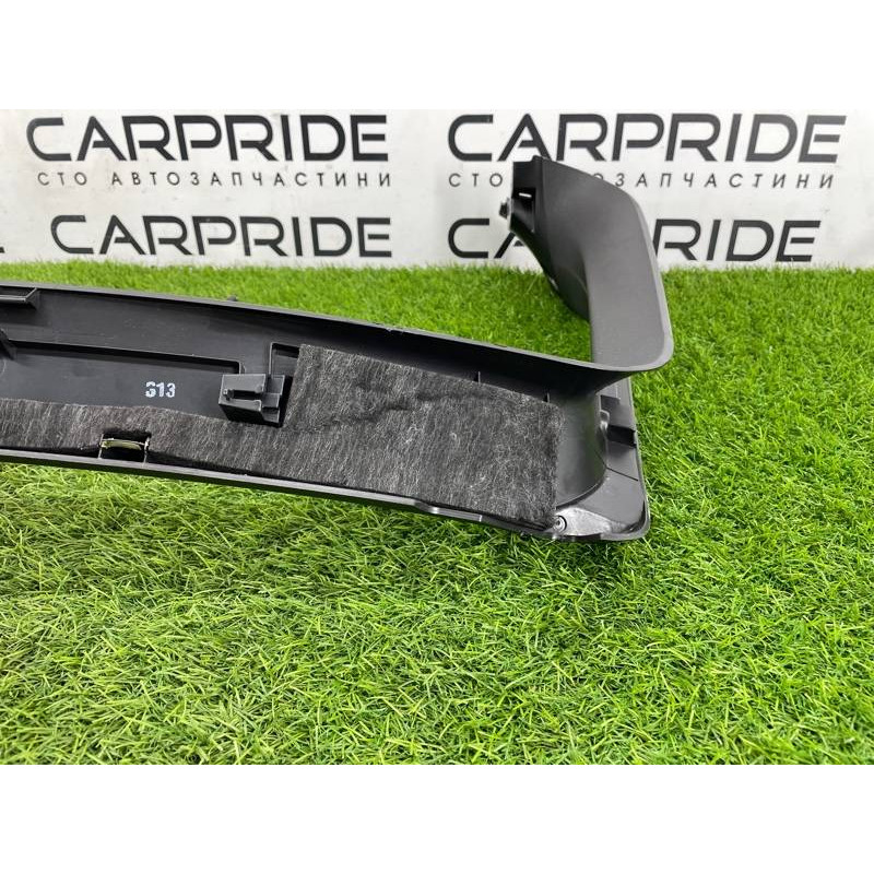 Обшивка крышки багажника (салон) Audi Q5 8R 2012 3.2 CALB 8R0867973A6PS