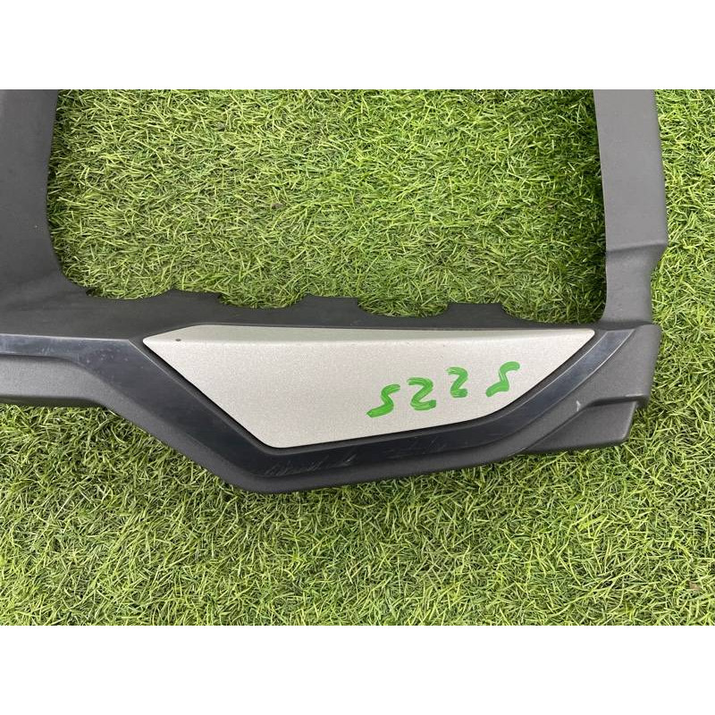 Декоративная крышка двигателя (двигатель и элементы) AUDI A8 D4 2011 4,2 079103925P