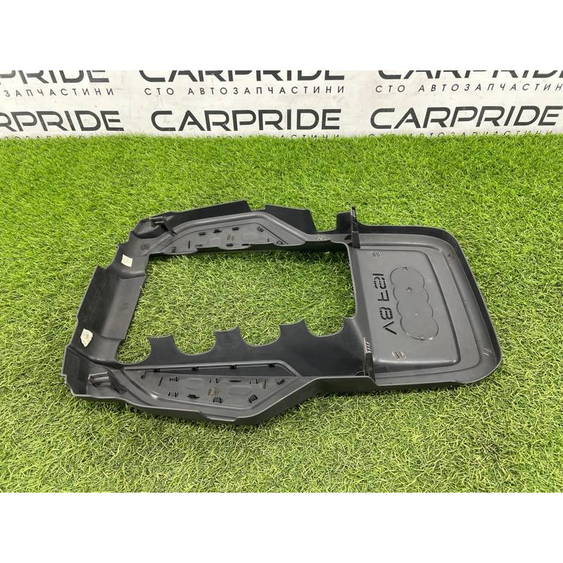 Декоративная крышка двигателя (двигатель и элементы) AUDI A8 D4 2011 4,2 079103925P