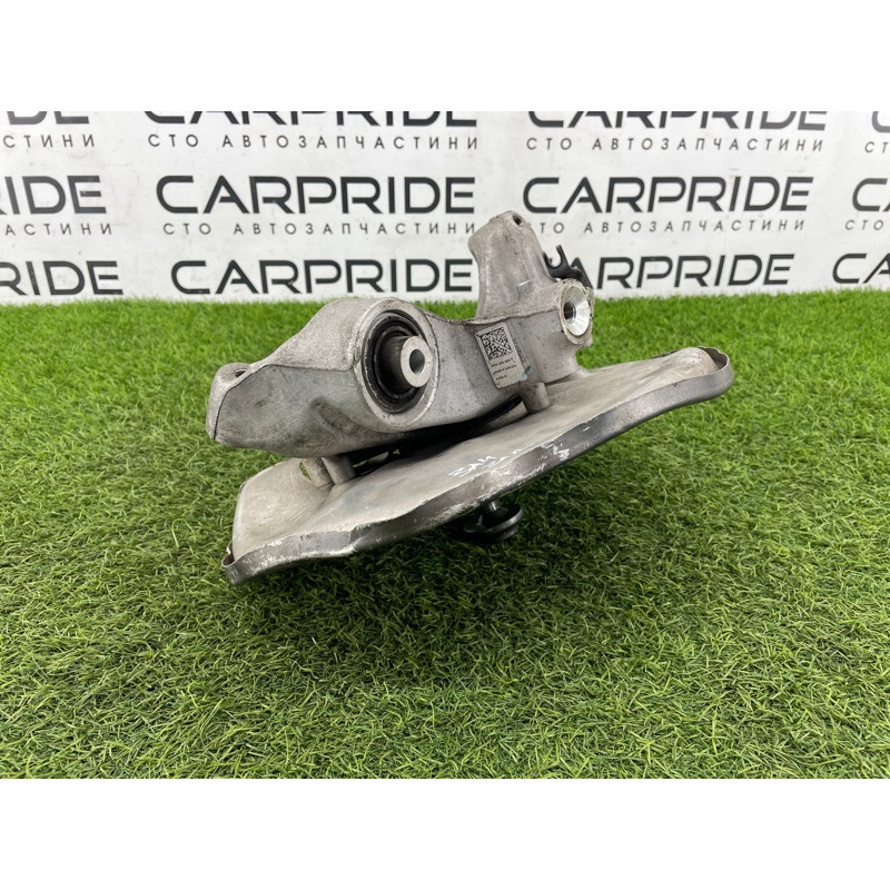 Цапфа подвески (подвеска) AUDI A4 B9 2017 2.0L 8W0505432T