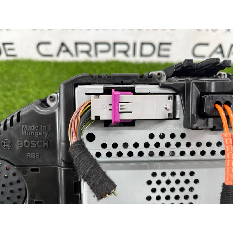 Панель приладів (салон) AUDI A8 D4 2011 4,2 4H0920980CX