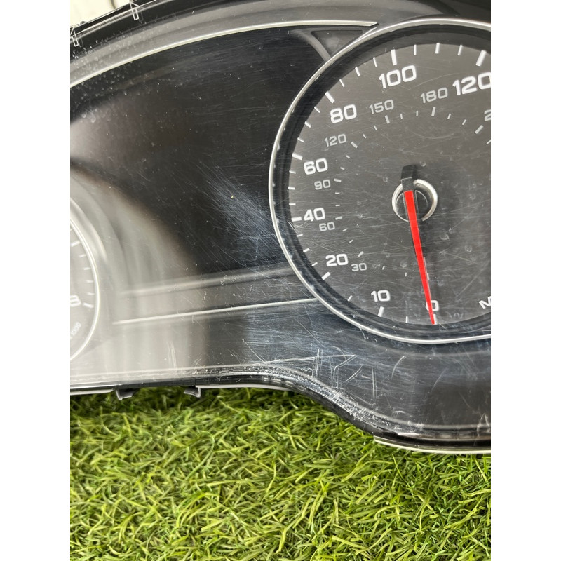 Панель приладів (салон) AUDI A8 D4 2011 4,2 4H0920980CX