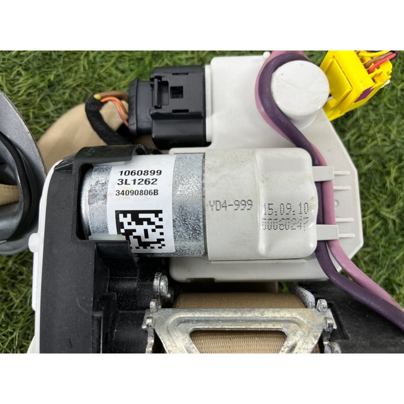 Ремень безопасности (airbag/безопасность) AUDI A8 D4 2011 4,2 4H0857705ADBG