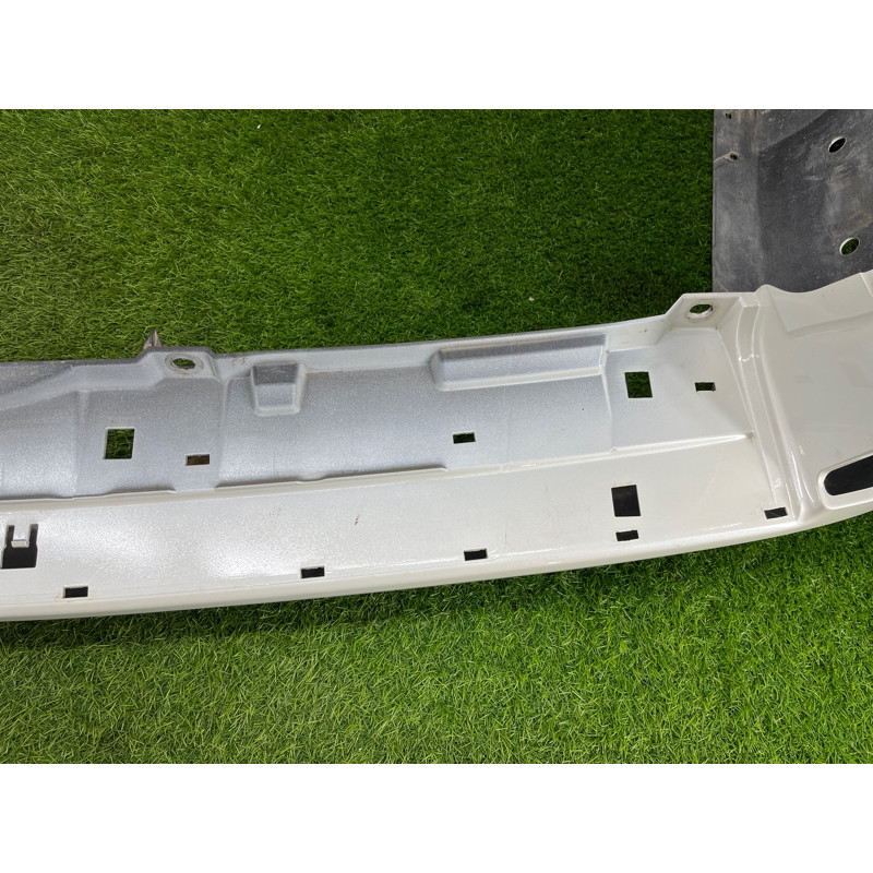 Бампер (наружные элементы кузова) Toyota Land Cruiser 200 2017 521596A929