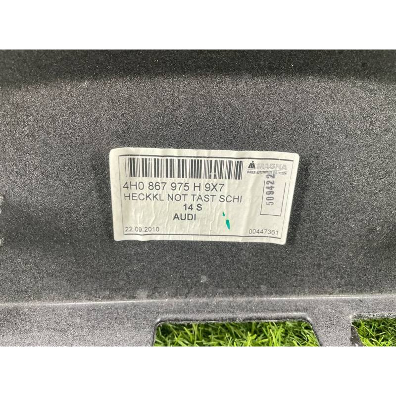 Обшивка кришки багажника (салон) AUDI A8 D4 2011 4,2 4H0867975G9X7