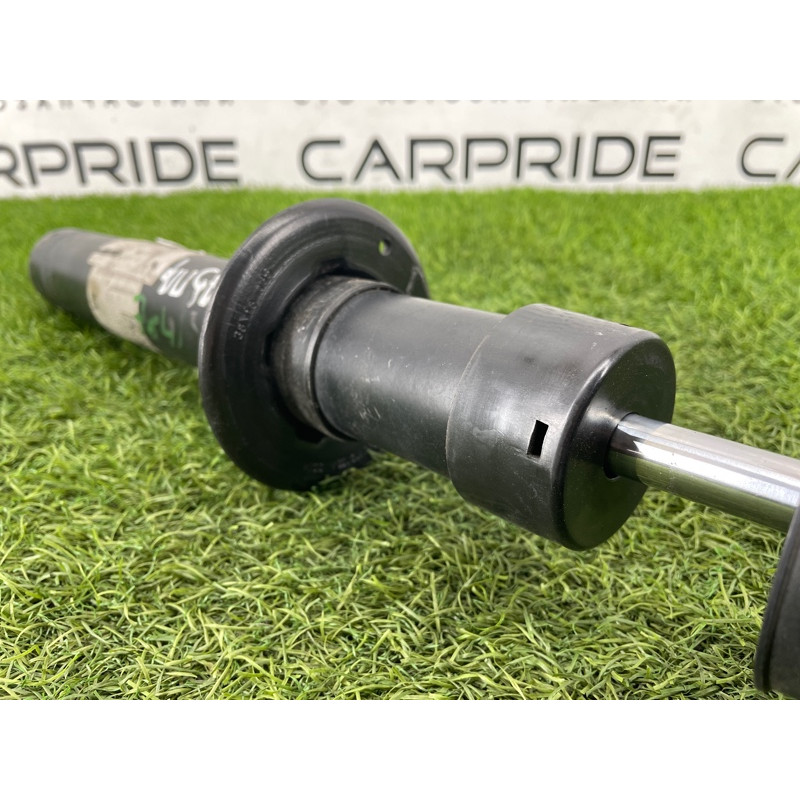 Амортизатор (подвеска) Audi A5 F5 2019 2.0 TFSI 8W0413031BA