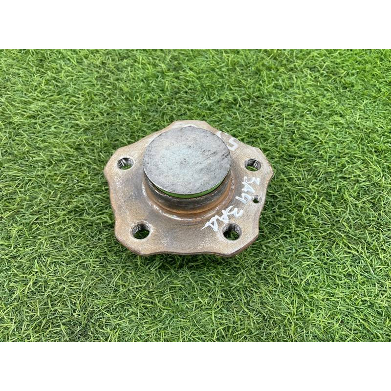 Ступица (подвеска) AUDI A4 B9 2017 2.0L 8W0501611B