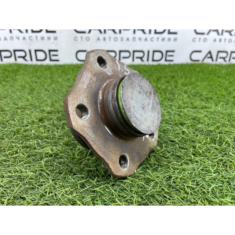 Ступица (подвеска) AUDI A4 B9 2017 2.0L 8W0501611B