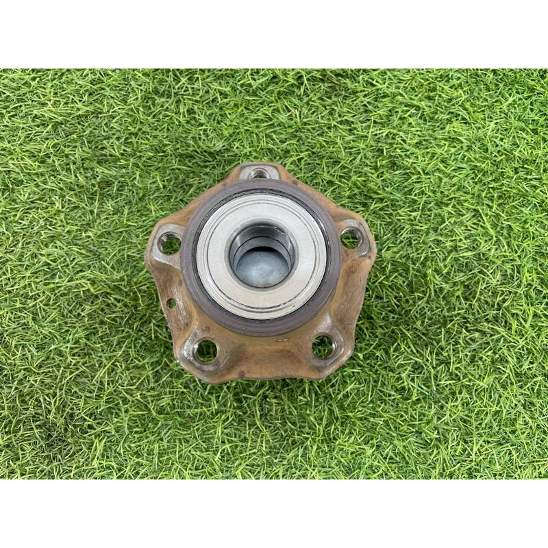 Ступица (подвеска) AUDI A4 B9 2017 2.0L 8W0501611B