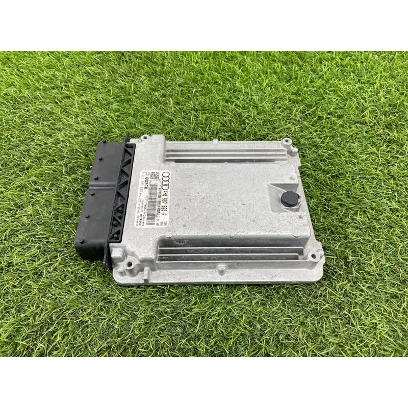 Блок управления двигателем (электрика / блок управления) AUDI A8 D4 2011 4,2 4H0907560A