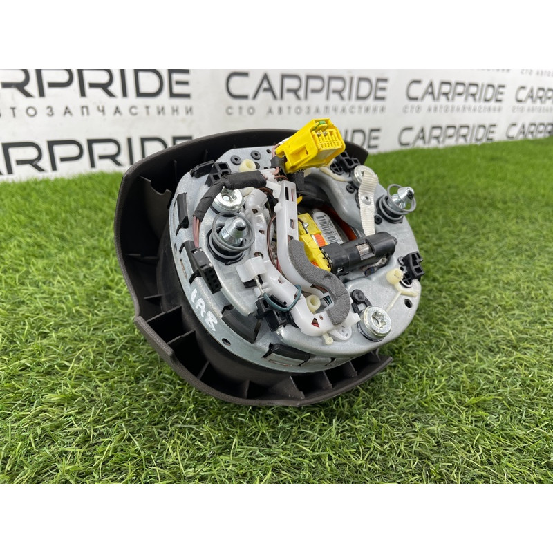 Airbag руля (airbag/безопасность) AUDI A8 D4 2011 4,2 4H0880201HBD6