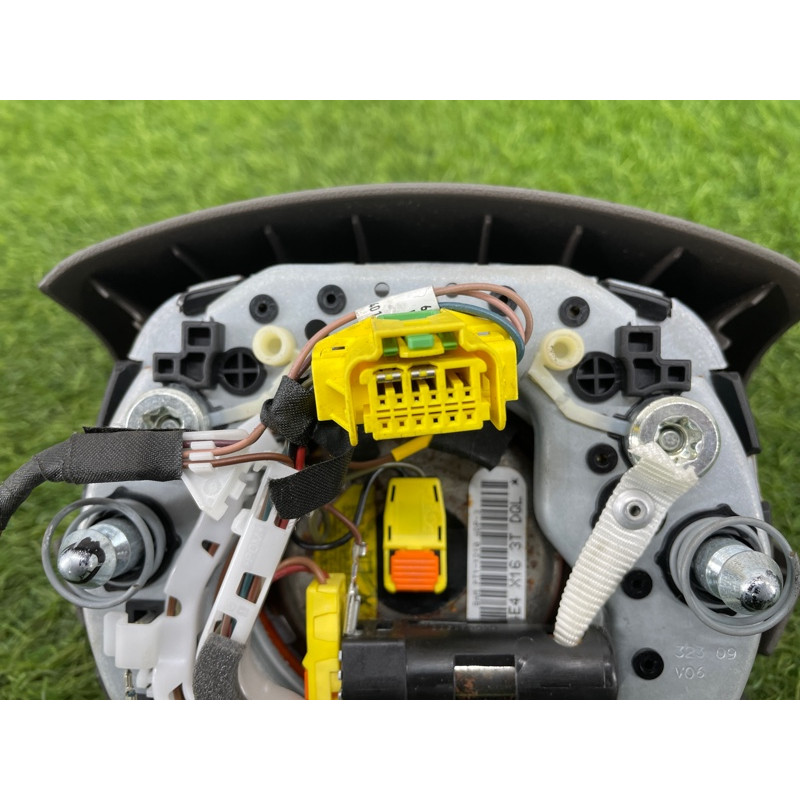 Airbag руля (airbag/безопасность) AUDI A8 D4 2011 4,2 4H0880201HBD6