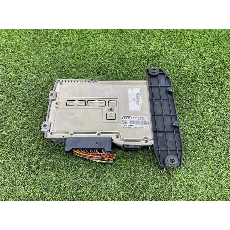 Усилитель звука (электрика) AUDI A8 D4 2011 4,2 4G0035223A