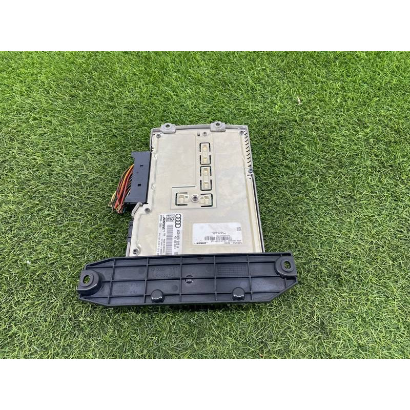 Усилитель звука (электрика) AUDI A8 D4 2011 4,2 4G0035223A