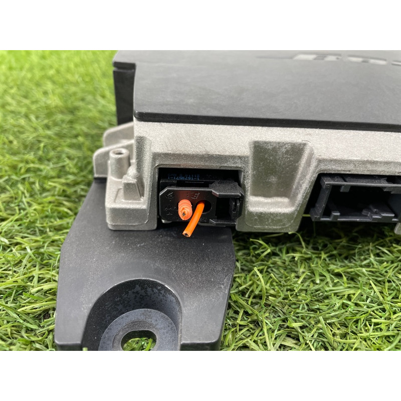 Усилитель звука (электрика) AUDI A8 D4 2011 4,2 4G0035223A