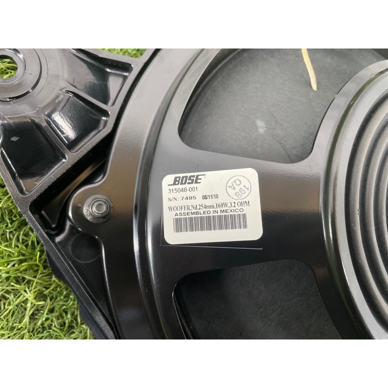 Сабвуфер (електрика) AUDI A8 D4 2011 4,2 4H0035481A