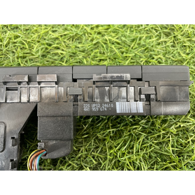 Блок кнопок (электрика / кнопки) AUDI A8 D4 2011 4,2 4H1959674