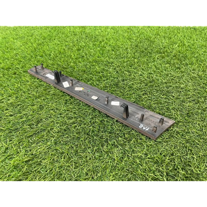 Декоративная накладка карты двери (салон) AUDI A8 D4 2011 4,2 4H0867409A1WV