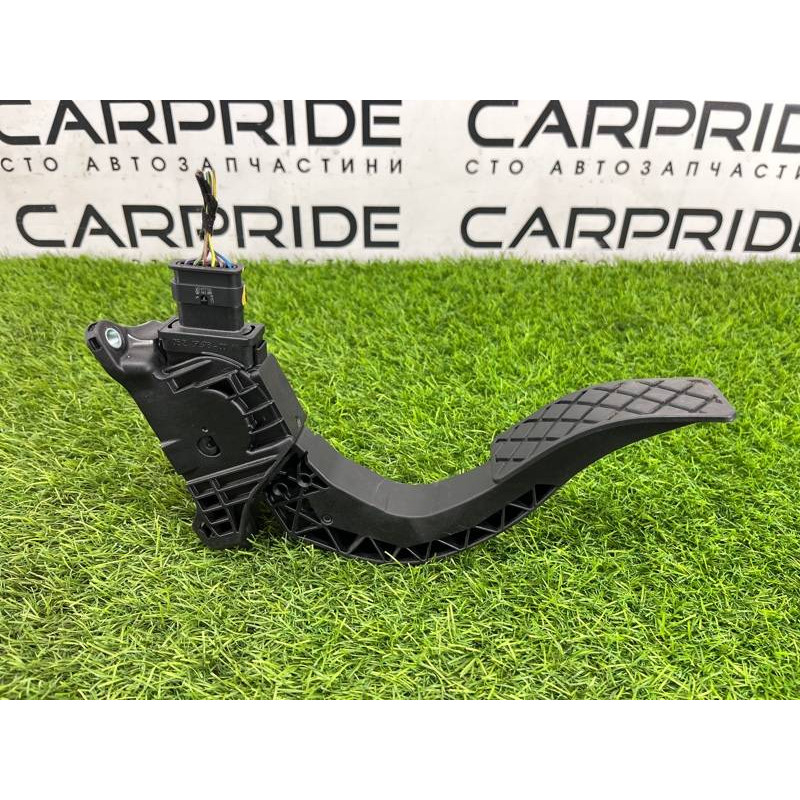 Педаль газа (электрика двигателя) AUDI A4 B9 2017 2.0L 8W1723523