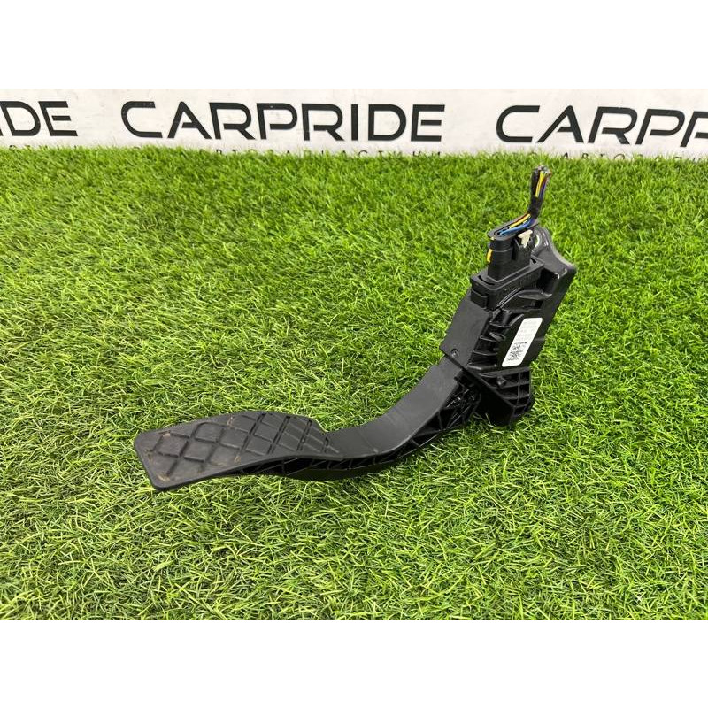 Педаль газа (электрика двигателя) AUDI A4 B9 2017 2.0L 8W1723523