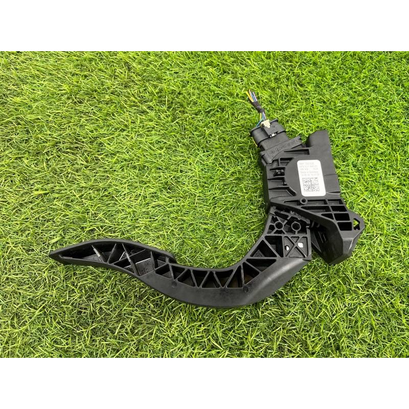 Педаль газа (электрика двигателя) AUDI A4 B9 2017 2.0L 8W1723523