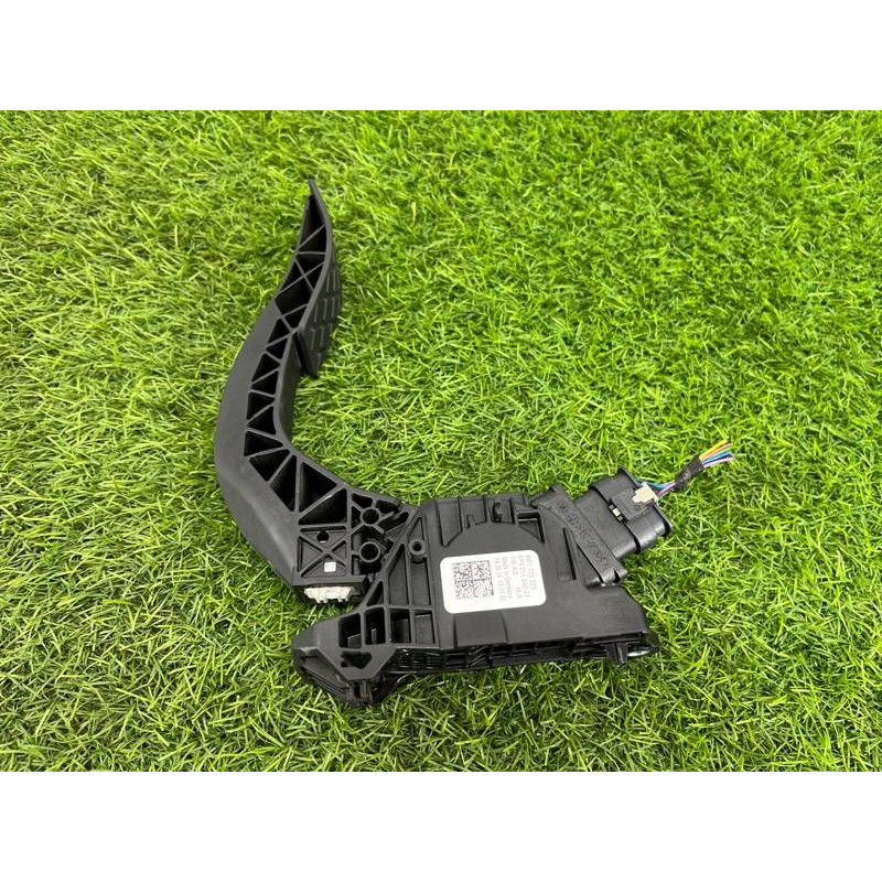 Педаль газа (электрика двигателя) AUDI A4 B9 2017 2.0L 8W1723523
