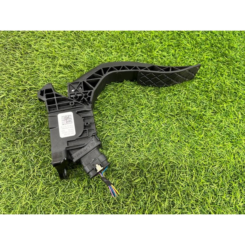 Педаль газа (электрика двигателя) AUDI A4 B9 2017 2.0L 8W1723523