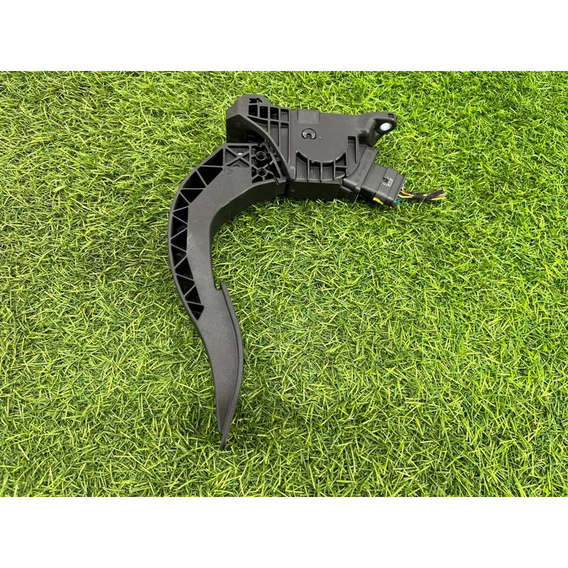 Педаль газа (электрика двигателя) AUDI A4 B9 2017 2.0L 8W1723523