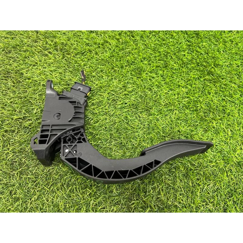 Педаль газа (электрика двигателя) AUDI A4 B9 2017 2.0L 8W1723523