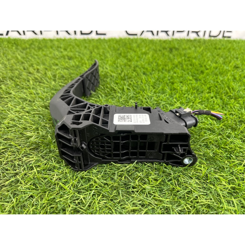 Педаль газа (электрика двигателя) AUDI A4 B9 2017 2.0L 8W1723523