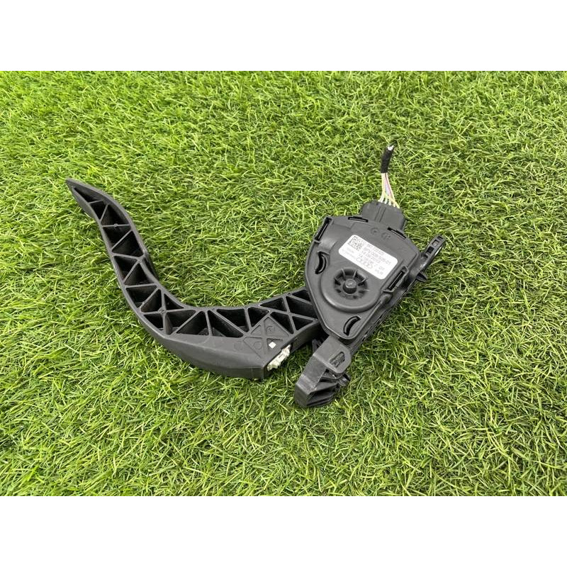 Педаль газа (электрика двигателя) AUDI A8 D4 2011 4,2 8K1723523A