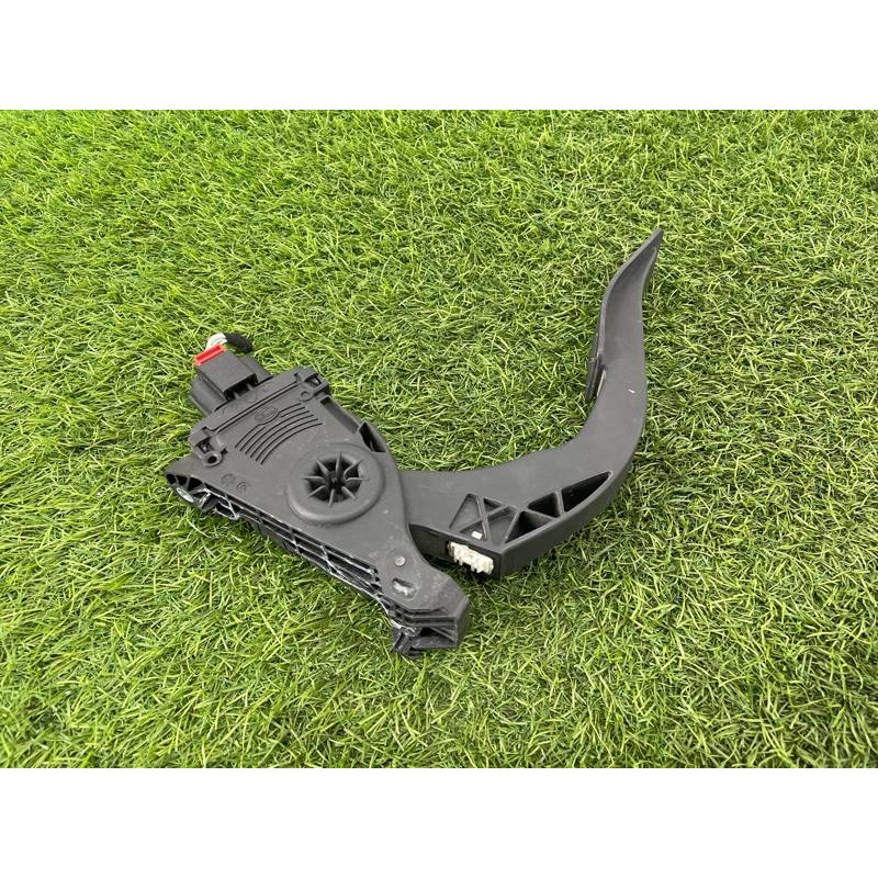 Педаль газа (электрика двигателя) AUDI A8 D4 2011 4,2 8K1723523A