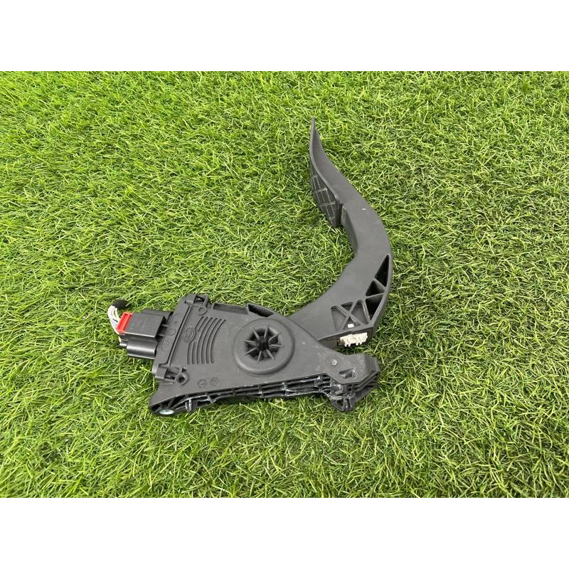 Педаль газа (электрика двигателя) AUDI A8 D4 2011 4,2 8K1723523A